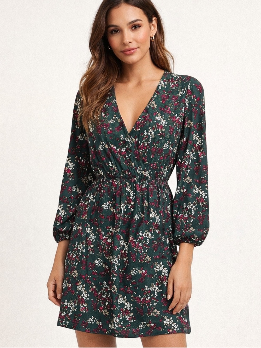 Forever 21 Dark Green Floral V-Neck Long Sleeve Dress